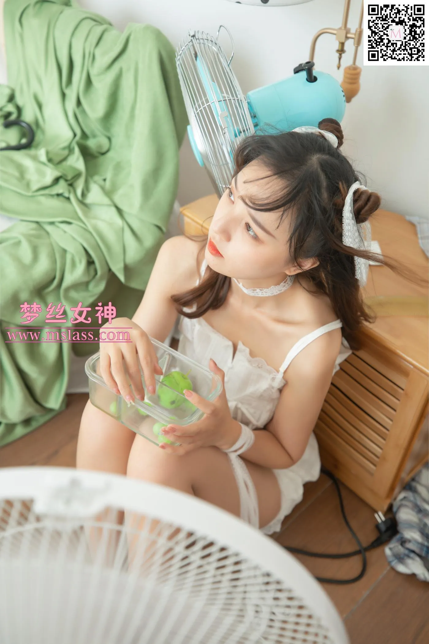 [MSLASS梦丝女神] 2020.08.27 NO.123 玥玥 超高质拍摄 美女痞子 [85P]插图5